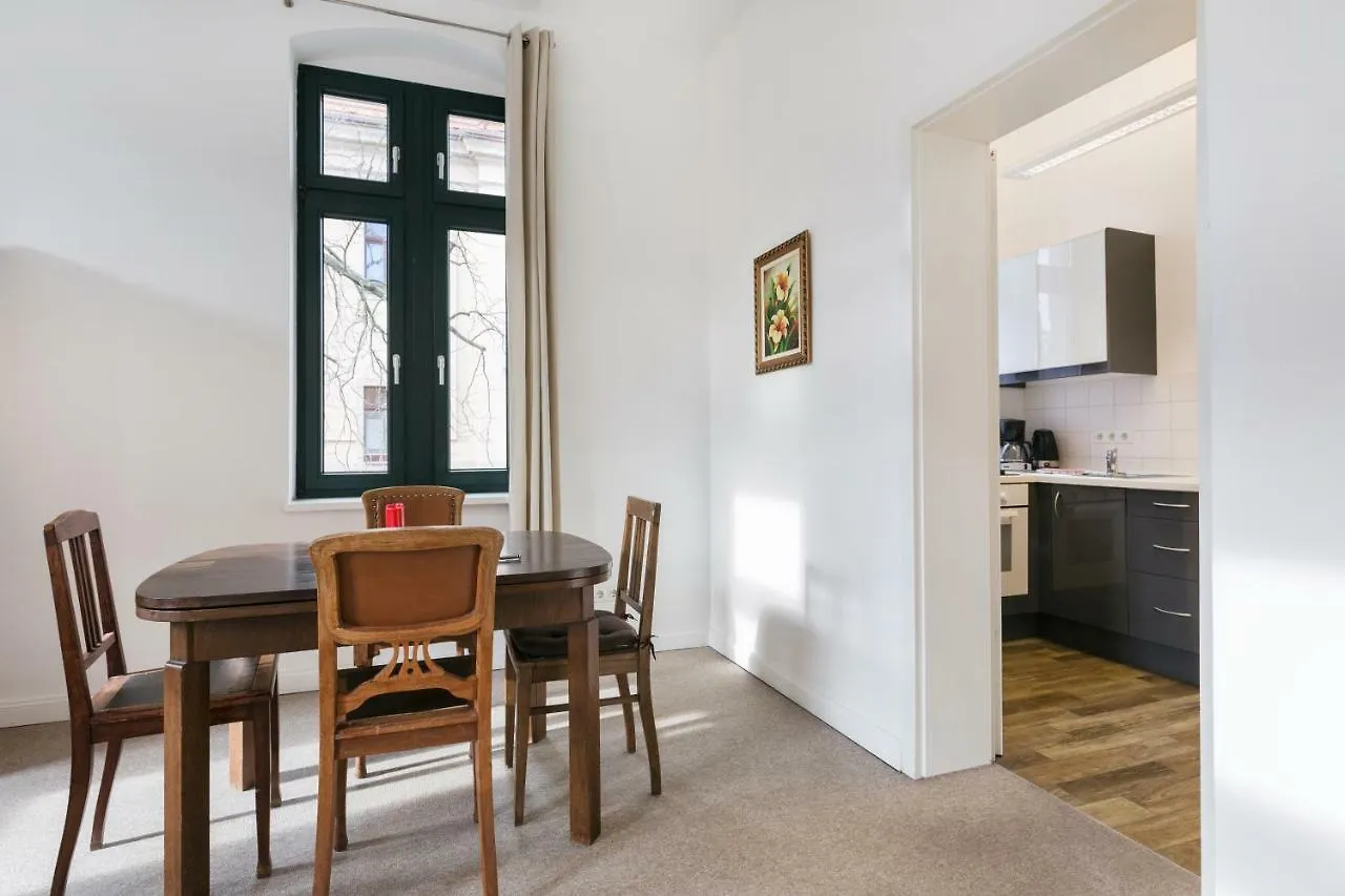 Villa Barbara Drezno 0*,  Niemcy